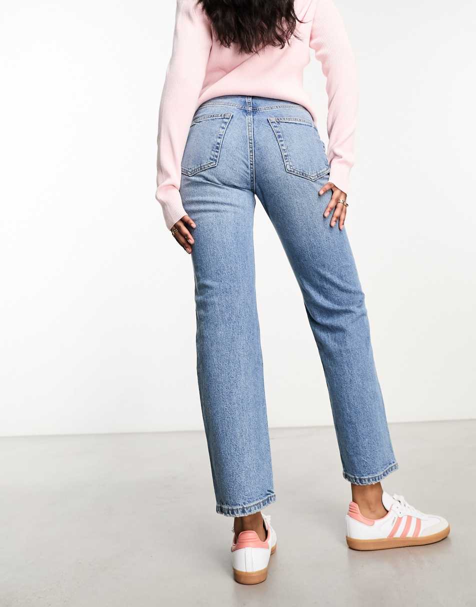 Pull&Bear high rise straight leg jean in medium blue