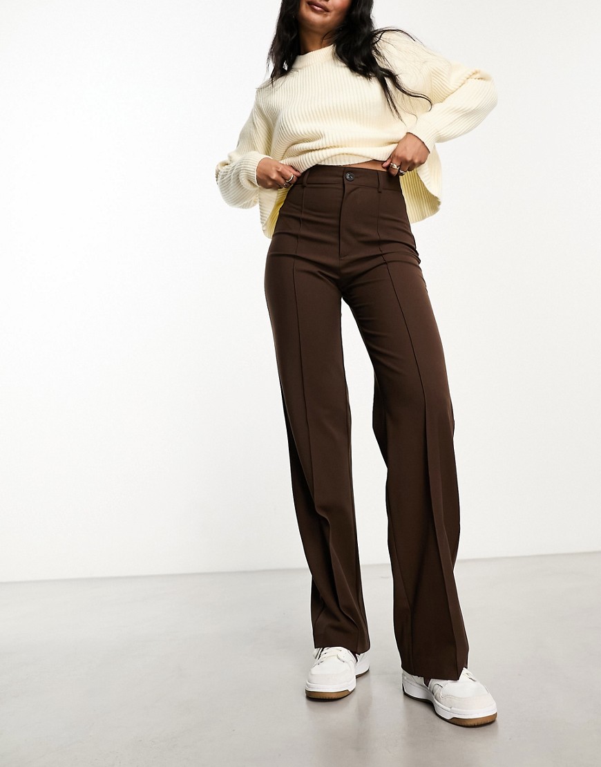 Pull & Bear High Rise Tailored Straight Leg Pants With Front Seam In Chocolate Brown