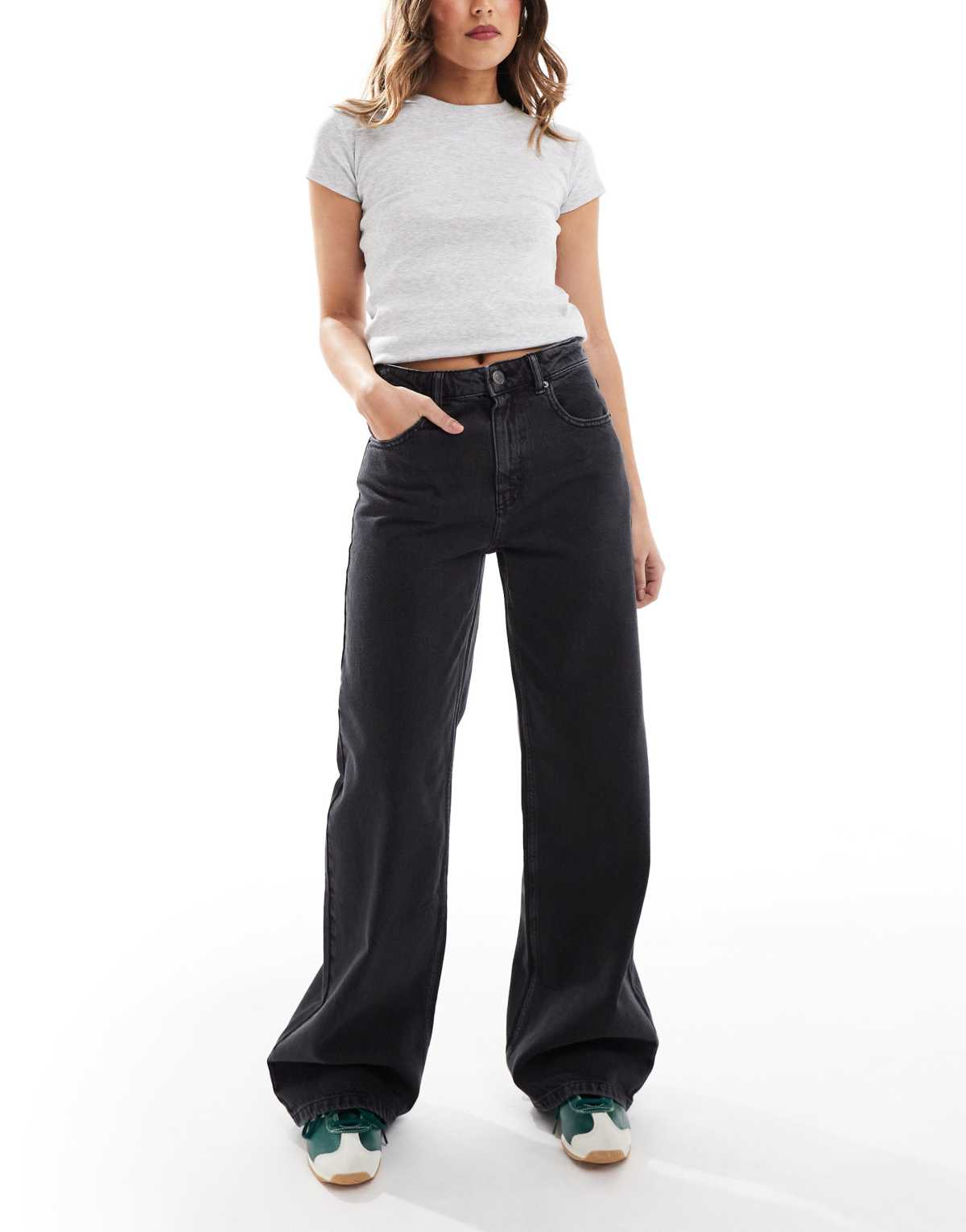 Pull&Bear high rise wide leg jean in black