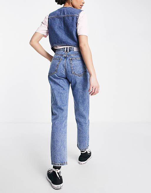 Jeans Pull&Bear high waist mom jean in medium blue 