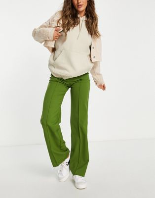 Pull&Bear high waist tailored straight leg trousers with front seam in green | ASOS