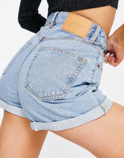 Pull&Bear high waisted denim mom shorts in medium blue