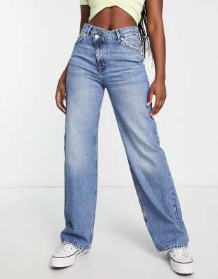 Pull&Bear Pull&Bear high waisted jeans with cross over waist in light blue