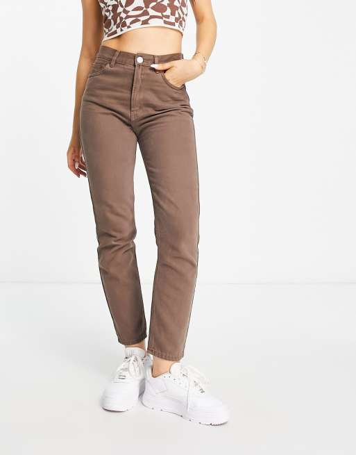 Pull&Bear high waisted mom jean in brown | ASOS