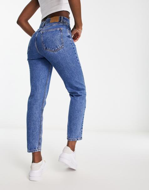 women blue jean pants