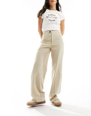 Pull & Bear high waisted tailored trouser in beige-Brown