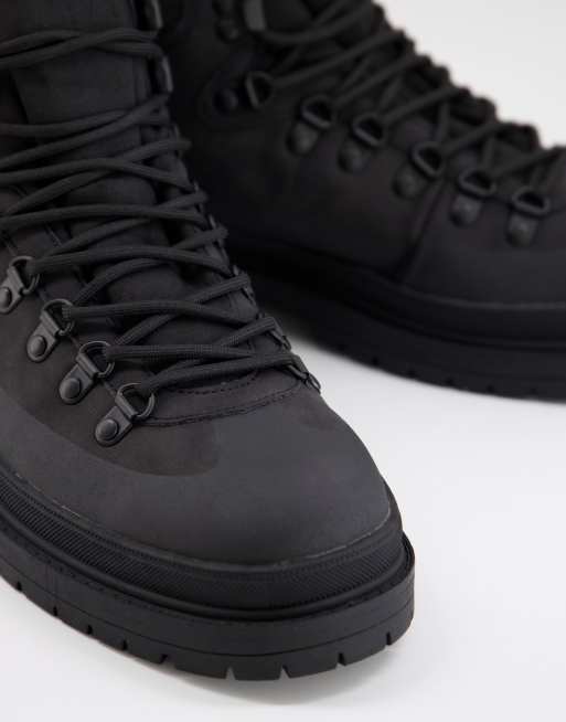 Pull&Bear hiker boots in black, 2 of 4