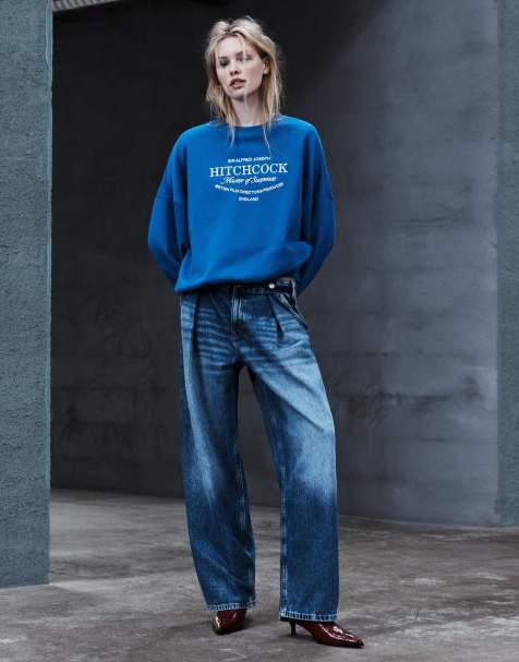 Pull&Bear Hitchcock graphic oversize sweatshirt in deep blue - view 1