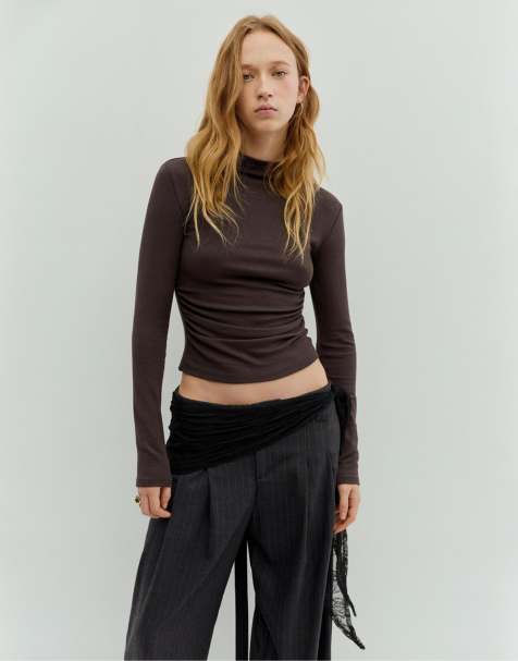 Pull&Bear – Hochgeschlossenes Oberteil in Braun - view 1