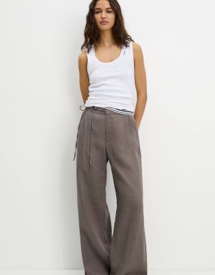 Pull & Bear - Hose aus 100% Leinen in Taupe-Grau