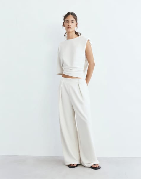 Pull&Bear – Hose in Beige mit weitem Bein und Abnähern - view 1