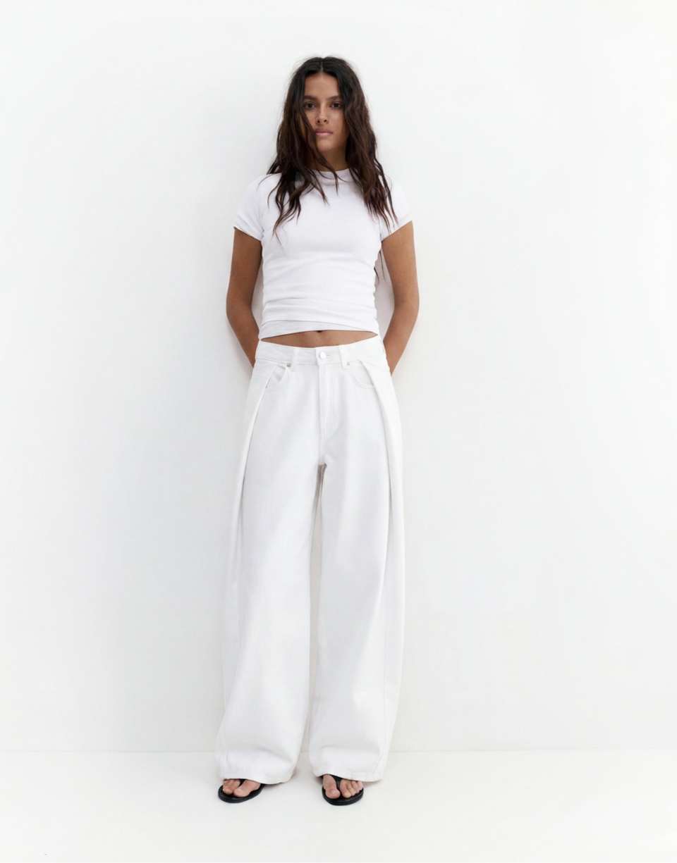 White baggy jeans