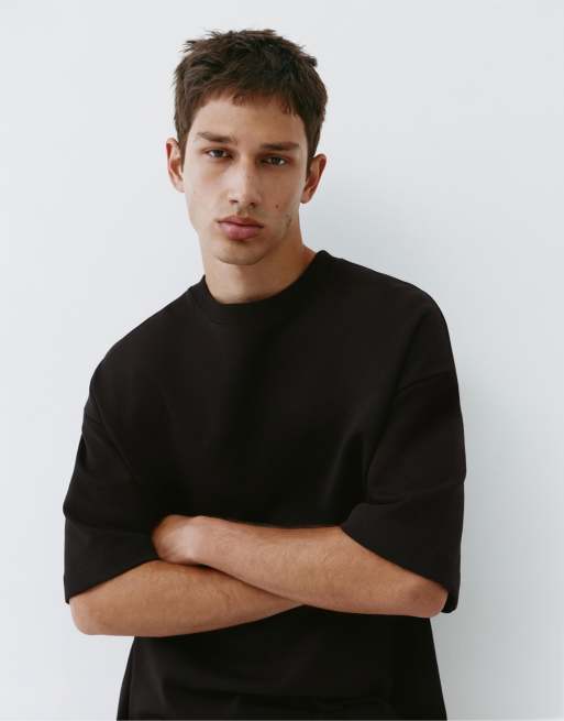 Pull&Bear Interlock short sleeve heavweight t-shirt in black, 3 of 7
