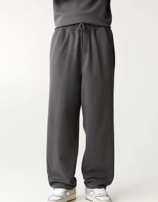 Pull & Bear Interlock Sweatpants In Gray