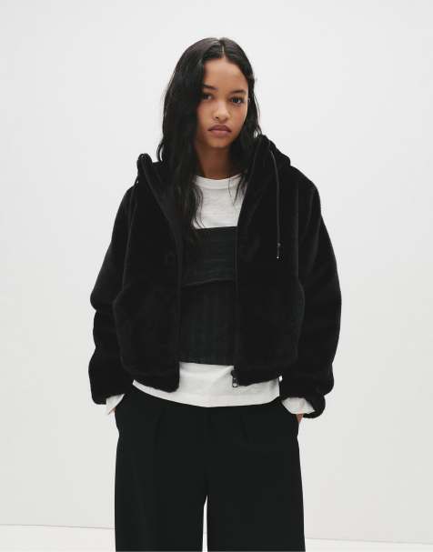 Pull&Bear - Jack van imitatiebont met capuchon in zwart - view 1