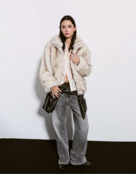 Pull&Bear - Jack van imitatiebont met rits in beige - view 1