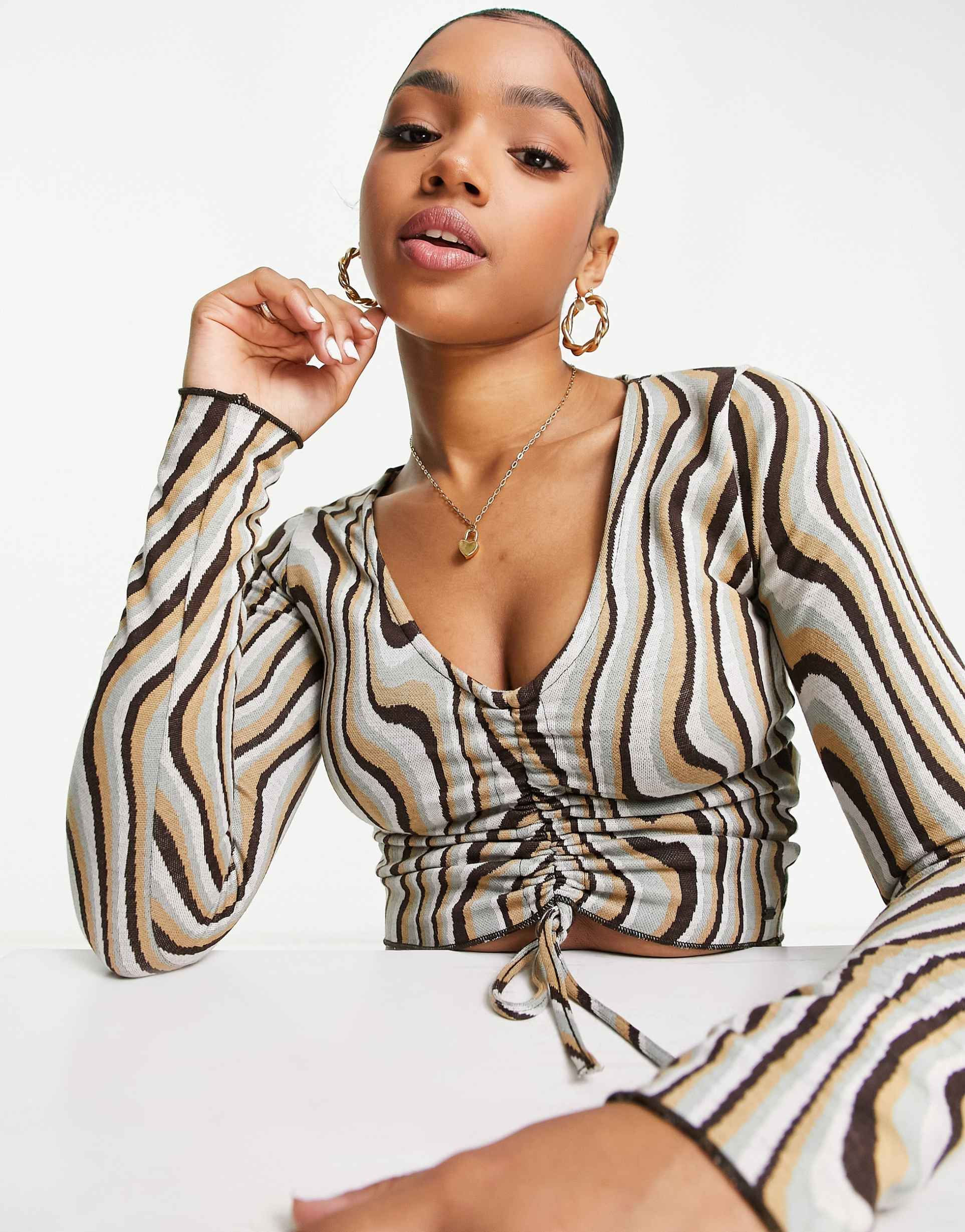 pull&bear jacquard retro brown stripe long sleeved top