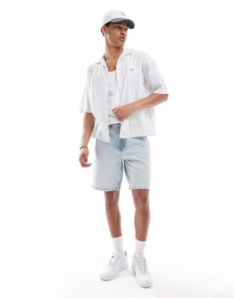 Pull&Bear – Jasnoniebieskie szorty jeansowe o standardowym kroju - view 1