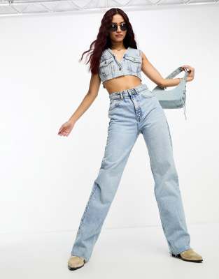 Pull&Bear high rise straight leg jean in medium blue - ASOS Price Checker