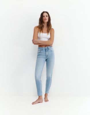 Pull & Bear - Jean skinny à taille haute - Bleu ciel 32