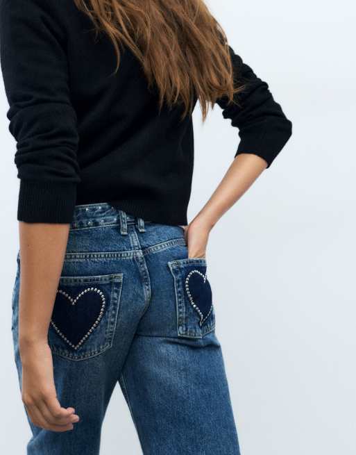 Pull&Bear jeans dritti a vita bassa con borchie a cuore blu medio, 3 di 7