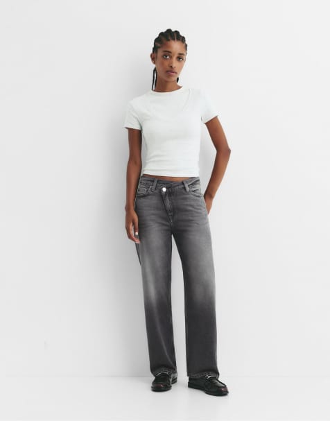 Pull&Bear – Jeans in Grau mit geradem Schnitt und überkreuztem Bunddetail - view 1