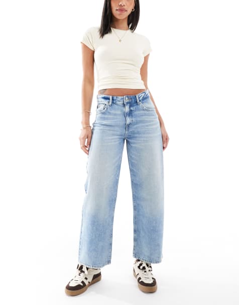 Pull&Bear – Jeans in Hellblau mit mittelhohem Bund und kurzem Schnitt - view 1