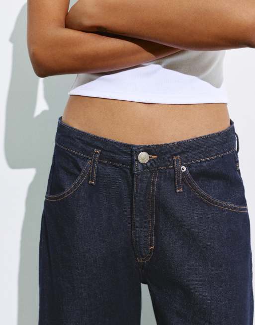 Pull&Bear – Jeans in Marineblau mit abgerundete, Beinschnitt und tiefem Bund, 5 von 7