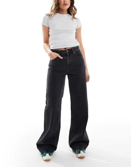 Pull&Bear - Jeans met hoge taille en wijde pijpen in zwart