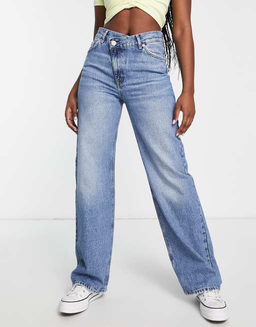 Pull&Bear - Jeans met hoge taille met overslag in lichtblauw