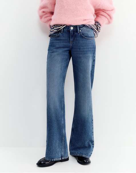 Pull&Bear - Jeans met lage taille, rechte pijpen en sterren in donkerblauw - view 1