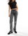Thumbnail 1 van 5