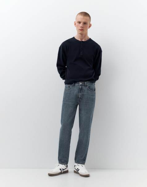 Pull&Bear - Jeans met standaard pasvorm in pastelblauw - view 1