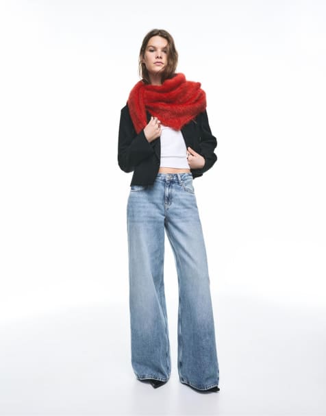 Pull&Bear - Jeans met wijde pijpen en lage taille in medium blauw - view 1