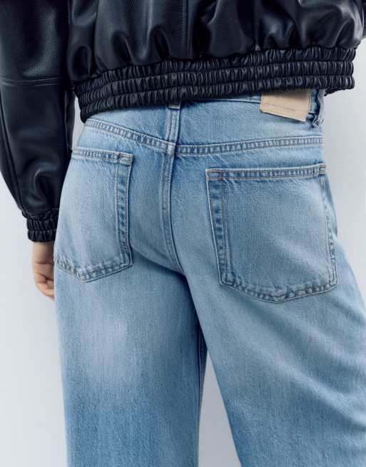 Pull&Bear Jeans mit tiefem Bund und weitem Bein in Indigo-Blau, 4 von 7