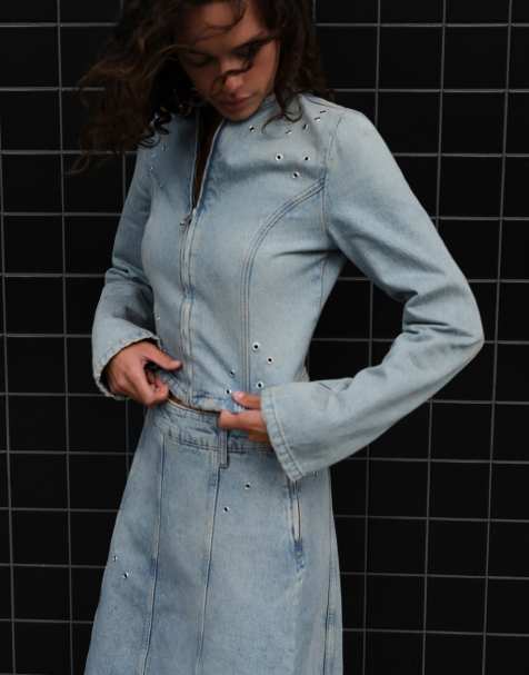 Pull&Bear Jeansjacke mit Ösen in Hellblau - view 1