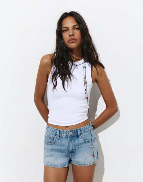 Pull&Bear – Jeansshorts in Mittelblau mit niedrigem Bund - view 1