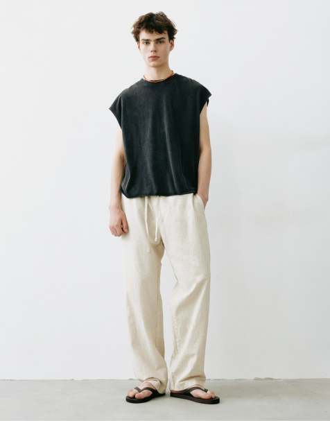 Pull&Bear Jogger mit Leinen in Beige - view 1