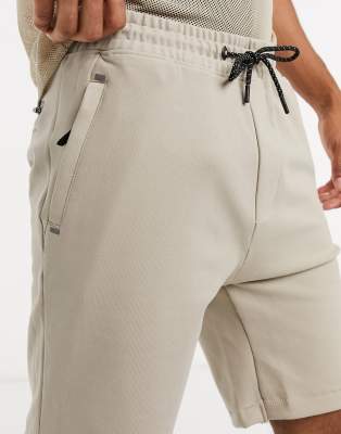 beige jogger shorts