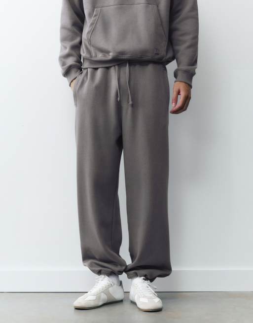Pull&Bear Joggers and sweatshirt pack in grey, 4 of 6