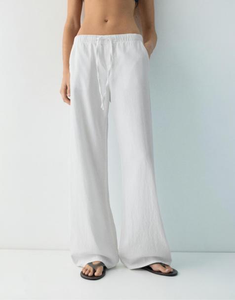 Pull&Bear Joggers in white - view 1