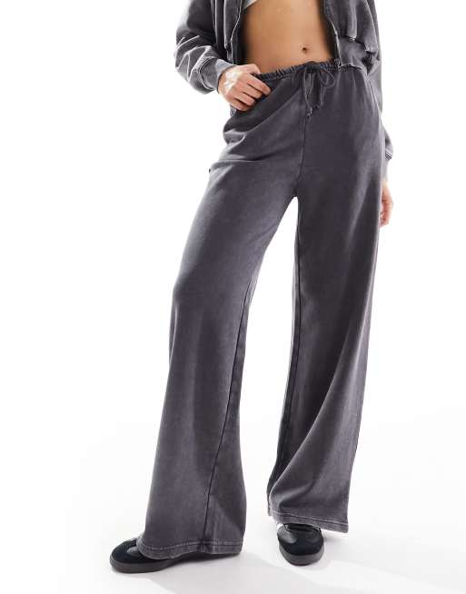 Pull&Bear - Joggingbroek met wijde pijpen in grijs met acid wash, deel van co-ord set