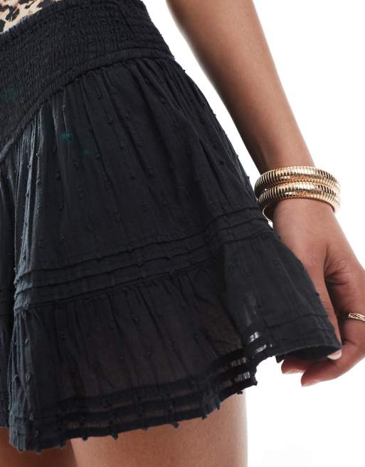 Pull&Bear - Jupe-short à taille basse et volants - Noir, 4 de 5