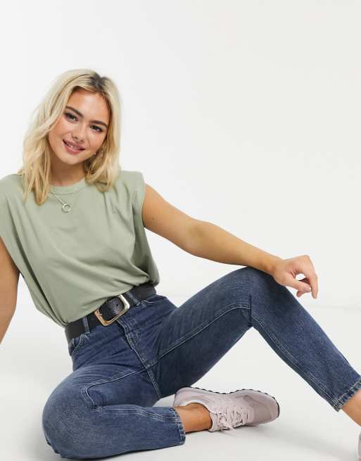 Pull&Bear – Kakifärgat linne med axelvaddar