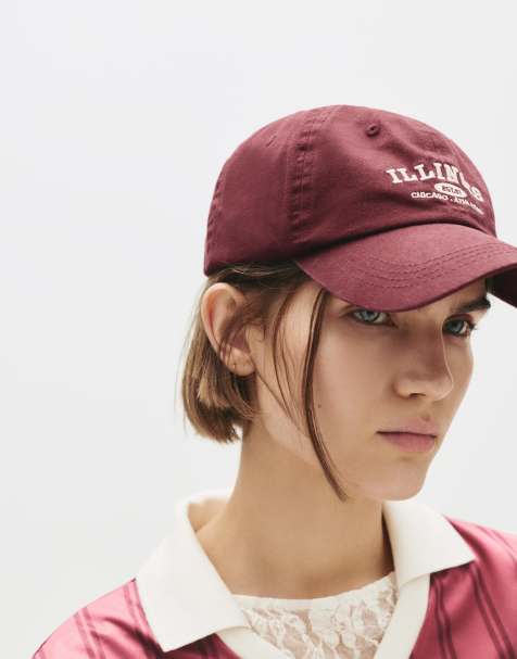 Pull&Bear – Kappe in Kastanienbraun mit „Illinois“-Print - view 1