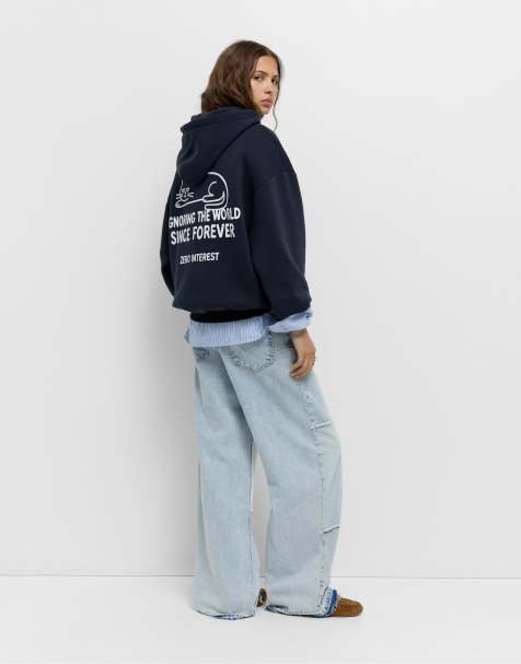 Pull&Bear – Kapuzenpullover in Marineblau mit Katzen-Grafik - view 1