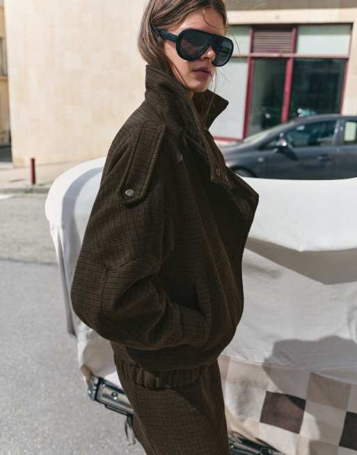 Pull&Bear karierte Boxy-Jacke in Braun, 3 von 6