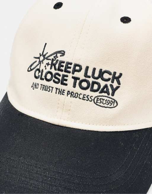 Pull&Bear Keep luck close today cap in others, 4 of 5