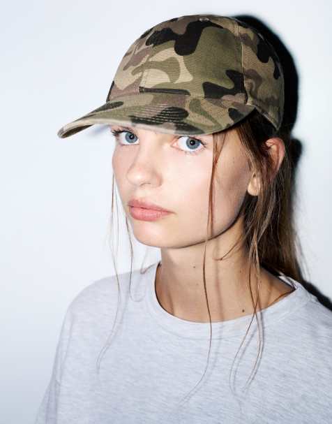 Pull&Bear keps med tryck i grönt - view 1