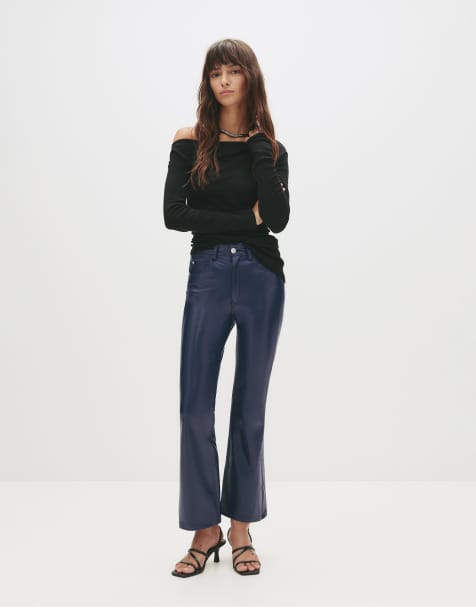 Pull&Bear - Kick flare-broek met leereffect in marineblauw - view 1